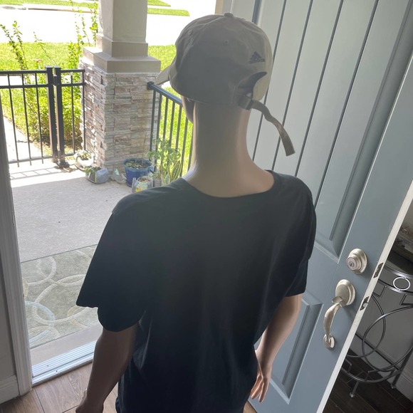 Adidas set of T-shirt and hat Men Sz XL (18/20) gently used - Picture 4 of 12